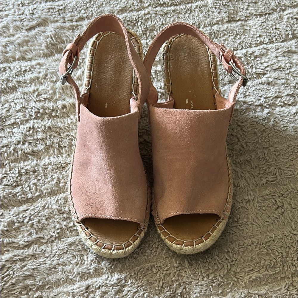 Tom’s Pink Suede Espadrille Sandals